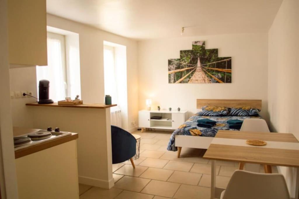 Studio Cosy Tv Wifi Confortable Et Chaleureux Gaillon Εξωτερικό φωτογραφία